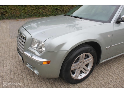 Chrysler-300C