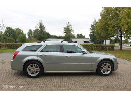 Chrysler-300C