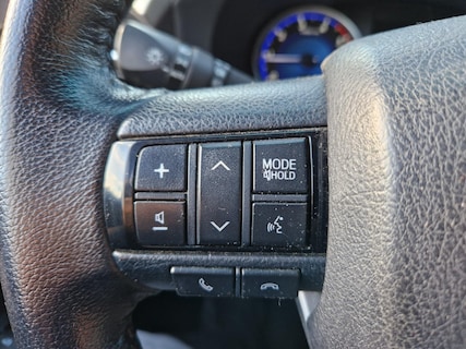 Toyota-Hilux