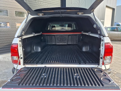 Toyota-Hilux