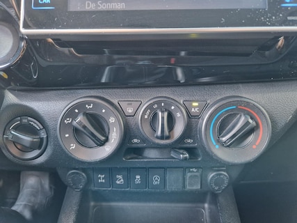 Toyota-Hilux