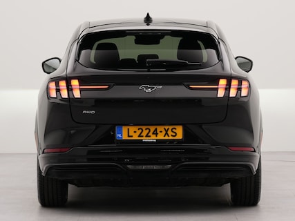 Ford-Mustang Mach-E