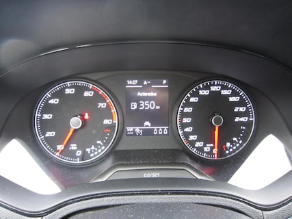 SEAT-Arona