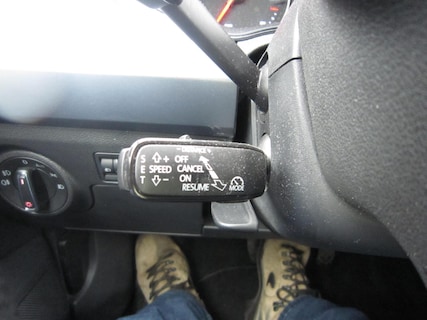 SEAT-Arona