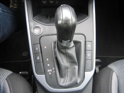 SEAT-Arona