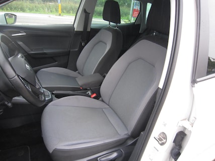 SEAT-Arona