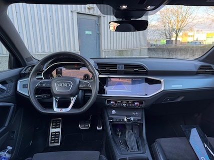 Audi-Q3 Sportback