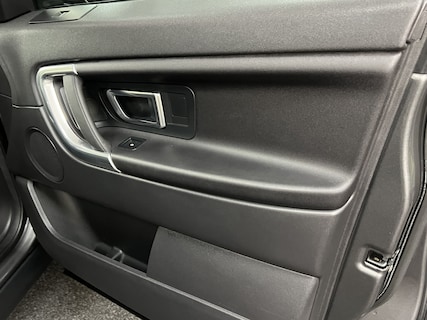 Land Rover-Discovery Sport