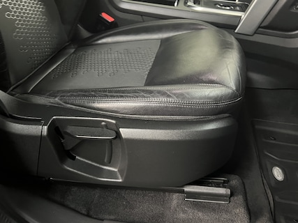 Land Rover-Discovery Sport