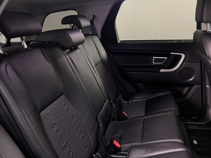 Land Rover-Discovery Sport