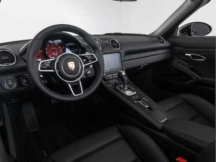 Porsche-718 Boxster
