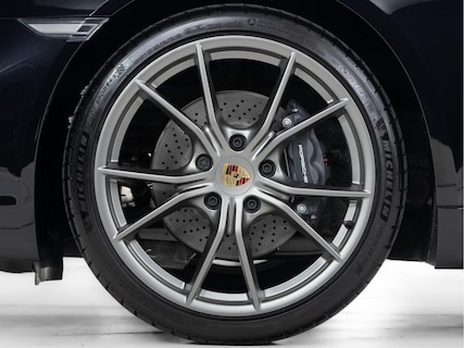 Porsche-718 Boxster