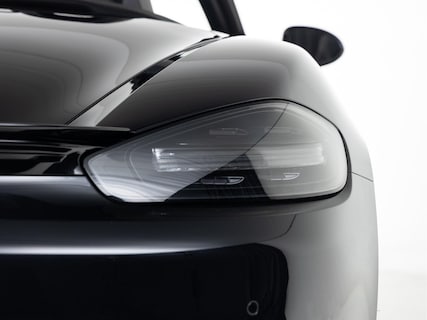Porsche-718 Boxster