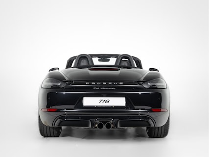 Porsche-718 Boxster