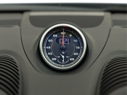 Porsche-718 Boxster
