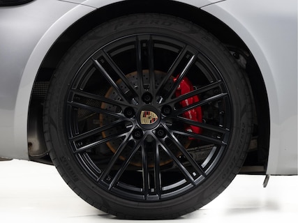 Porsche-718 Boxster
