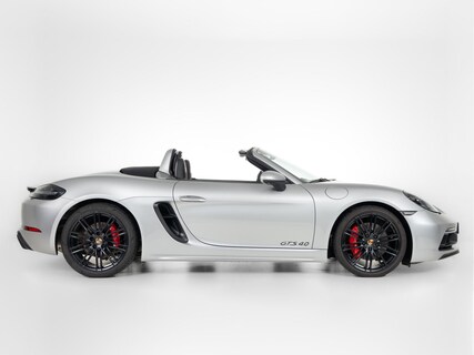 Porsche-718 Boxster