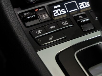 Porsche-718 Boxster