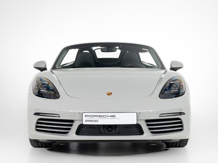 Porsche-718 Boxster