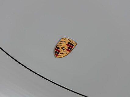 Porsche-718 Boxster