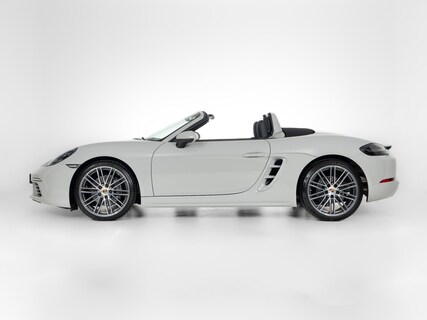 Porsche-718 Boxster