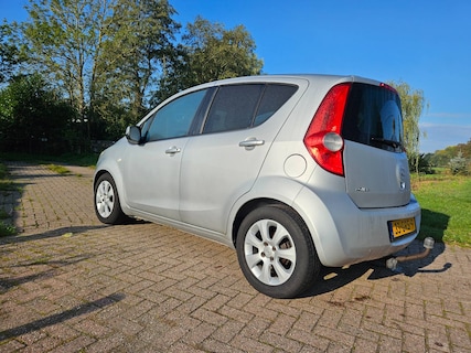Opel-Agila