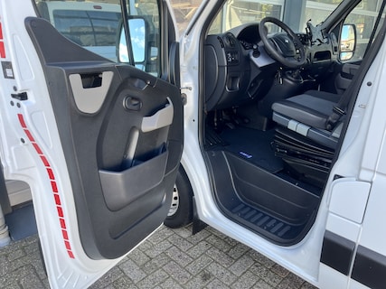 Renault-Master