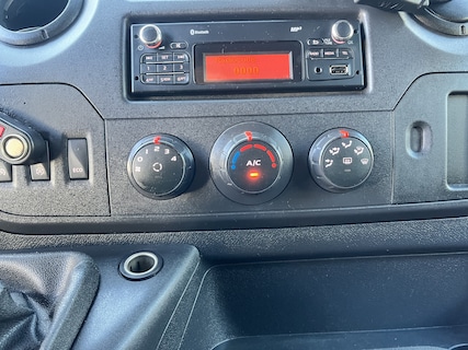 Renault-Master