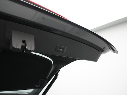 Audi-Q8 e-tron