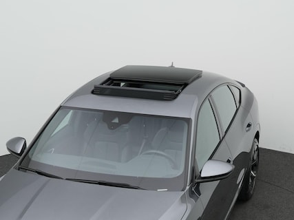 Audi-Q8 e-tron
