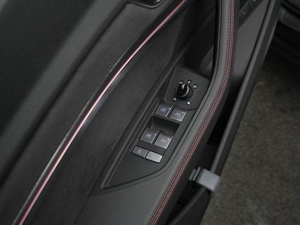 Audi-Q8 e-tron