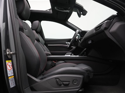Audi-Q8 e-tron