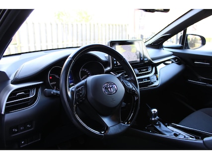 Toyota-C-HR