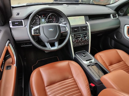 Land Rover-Discovery Sport