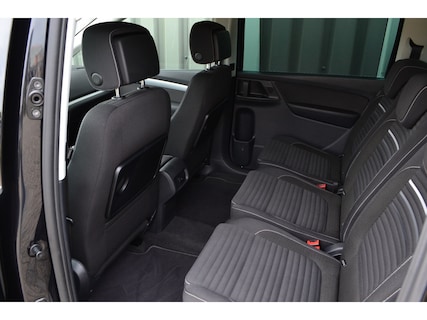 Volkswagen-Sharan