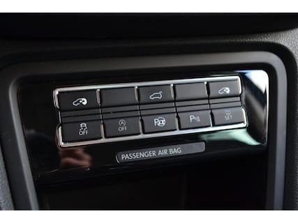 Volkswagen-Sharan