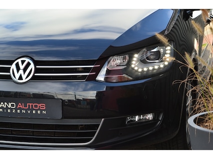 Volkswagen-Sharan