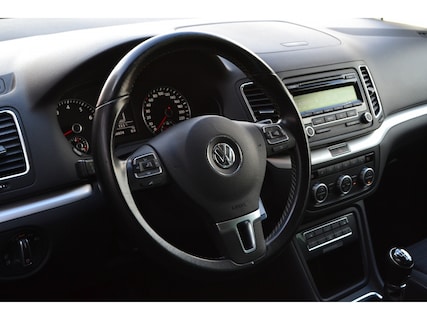 Volkswagen-Sharan