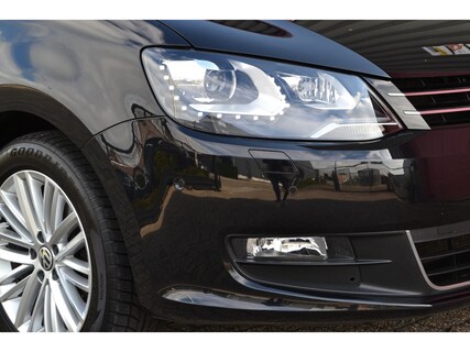 Volkswagen-Sharan