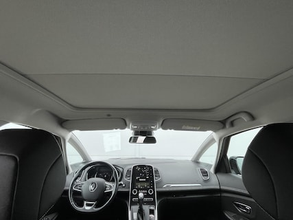 Renault-Scenic