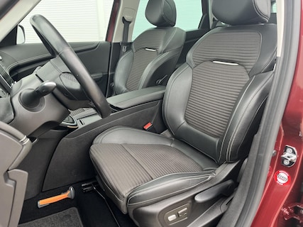 Renault-Scenic