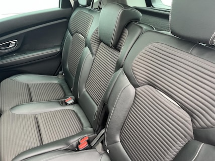 Renault-Scenic