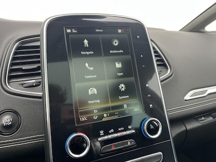 Renault-Scenic