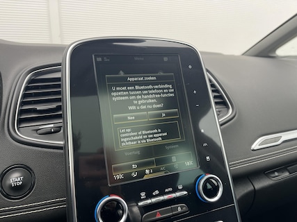 Renault-Scenic