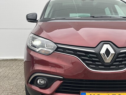 Renault-Scenic