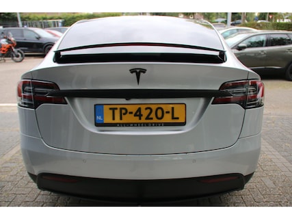 Tesla-Model X