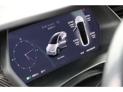 Tesla-Model X