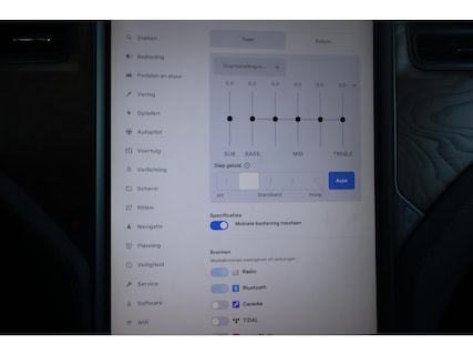 Tesla-Model X