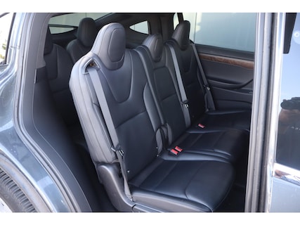 Tesla-Model X