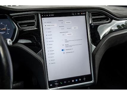 Tesla-Model X